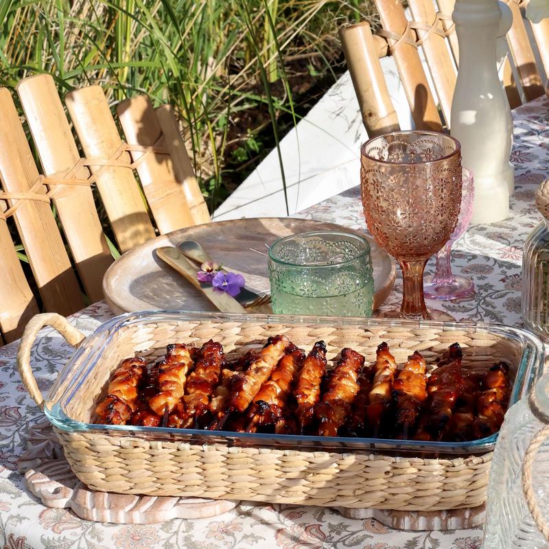 PLAT AVEC PANIER EN OSIER H2.5X34.5X21CMCHI61094200