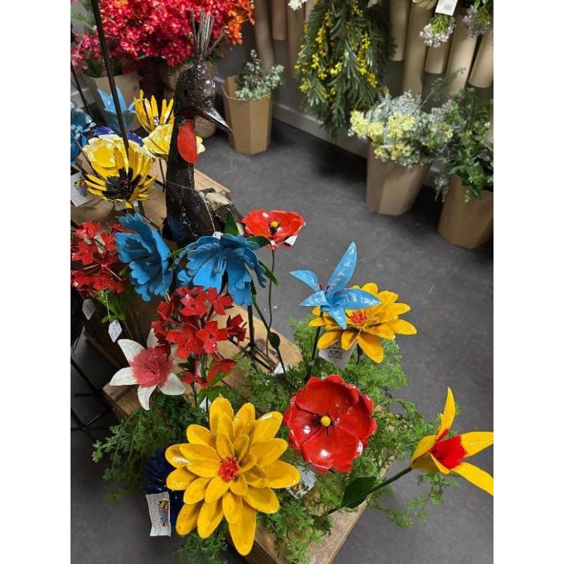 FLEURS EN METAL FAIT MAIN