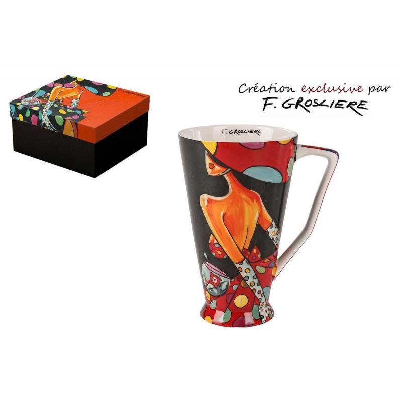 TASSE TGM LA FEMME A POIS CHAPEAU/ROBE ROUGE SOAU5005 TASSE TGM LA FEMME A POIS CHAPEAU/ROBE ROUGE SOAU5005